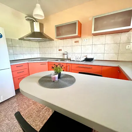 Sagosde With Swimming Pool And Mini Golf Villa *