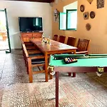 Vila Sagosde With Swimming Pool And Mini Golf *