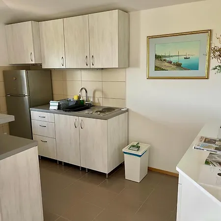 Sagosde With Swimming Pool And Mini Golf Villa
